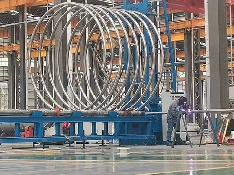 Xinxiang Changfeng Bending Equipment Co., Ltd. CNC steel bar bending machine