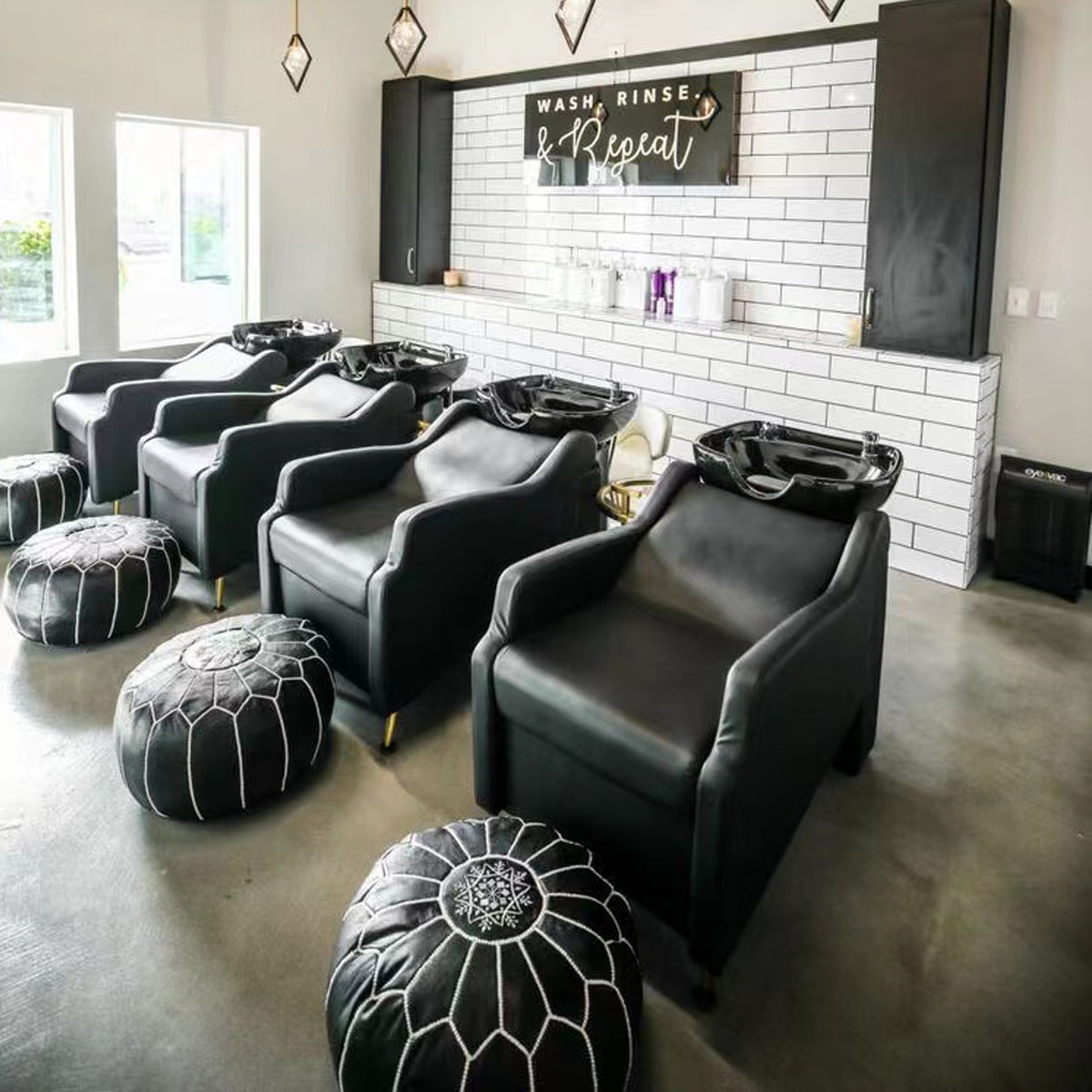 Wuxi I Well Beauty Technology Co., Ltd. Barber Chairs