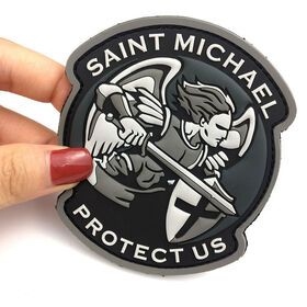 3D Silicone Rubber Labels Custom Logo Rubber for Clothing PVC Patch Plastic Sustainable in Pp Bag or Small Box Patches 3-5days
