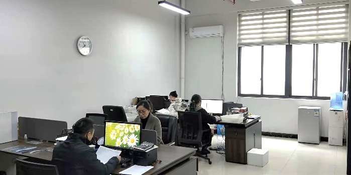 Yiwu Sendpinzhong Import & Export Co., Ltd. Hair Claws