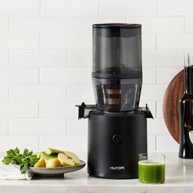Korean Cold Press Juicer, Effortless Batch Juicer, Fruit and Vegetable Masticating Juicer Extractor