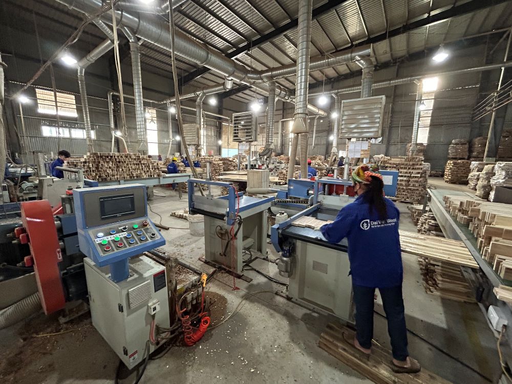 Dai Viet Wood Company Limited Dried sawn acacia wood
