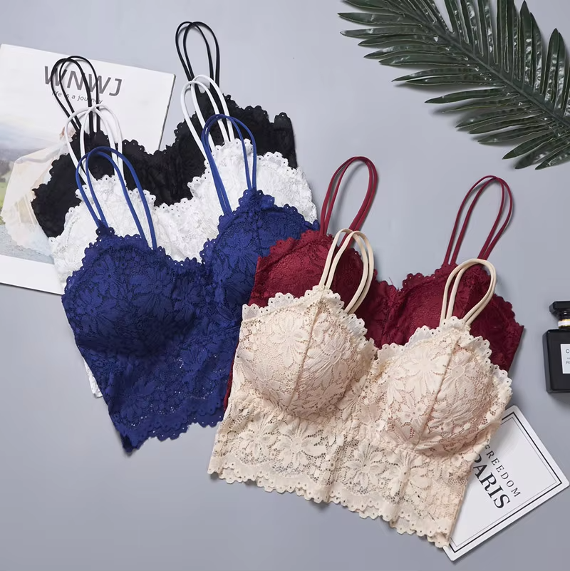 Shantou City Chaonan District Chendian Card Yisoft Underwear Factory French Sexy Ultra-thin Convergence Adjustable Lace Gathered Bra Sexy Women Deep V neck Spaghetti Strap Floral Lace Bralette