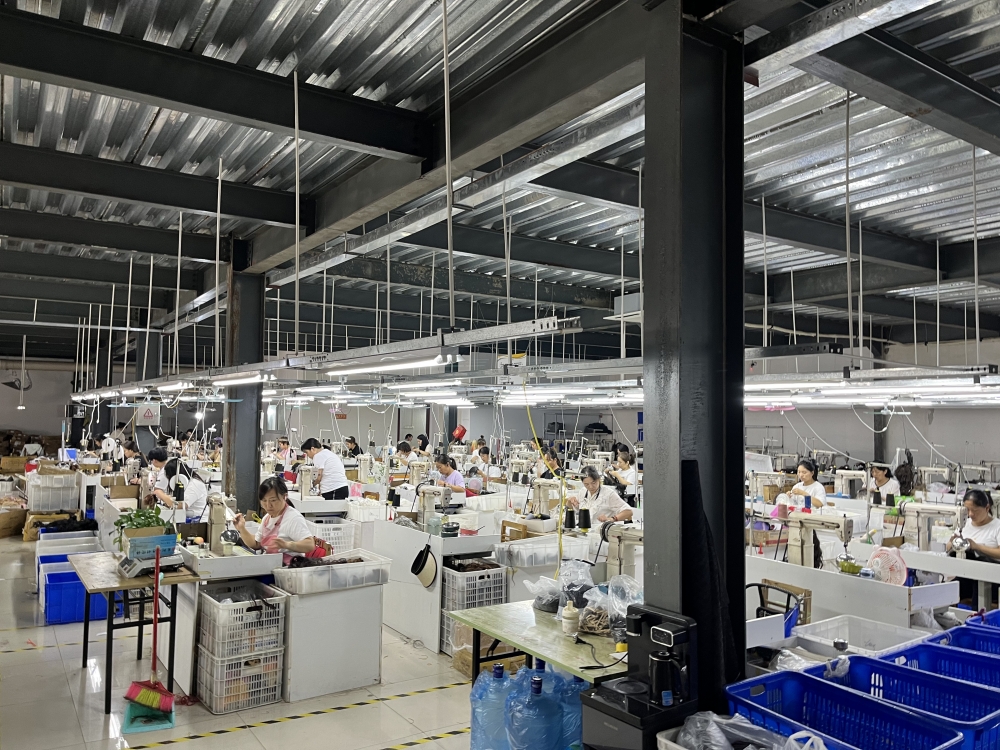 Xuchang Emily Hair Products Co., Ltd. Braiding Hair