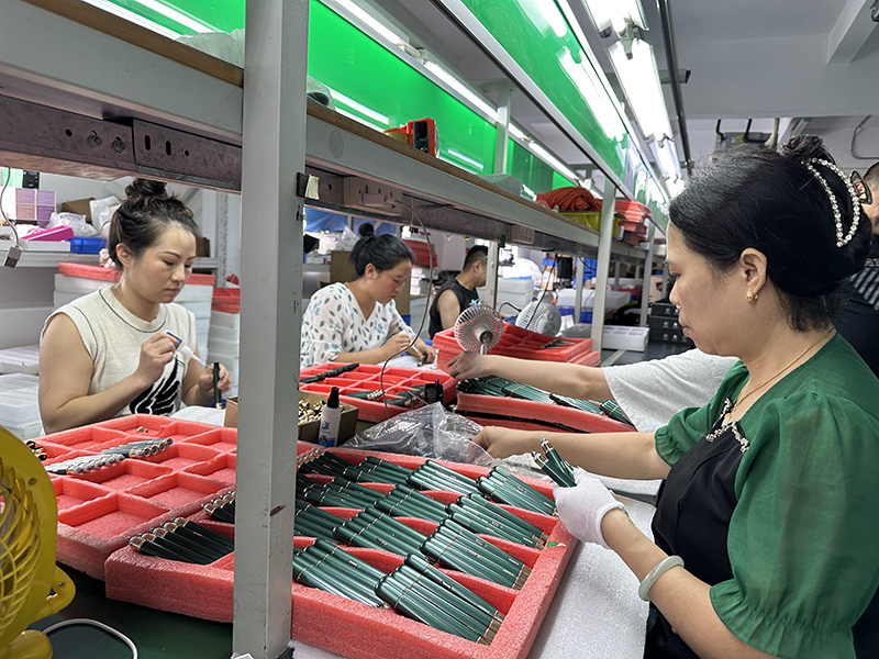 Best (Shenzhen) Supply Chain Management Co., Ltd. hair curler