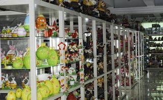 Nanan City PuLiDa Art & Craft Factory Snow Globe