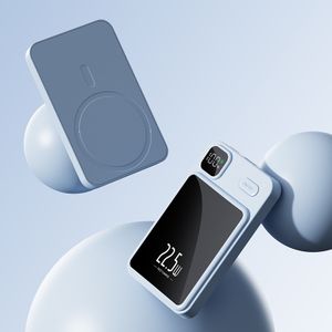 Hot Sales Portable Powerbank 15W Wireless Fast Charging PD20W Type c Output Port 10000 mah Magnetic Ultra Slim Power Bank