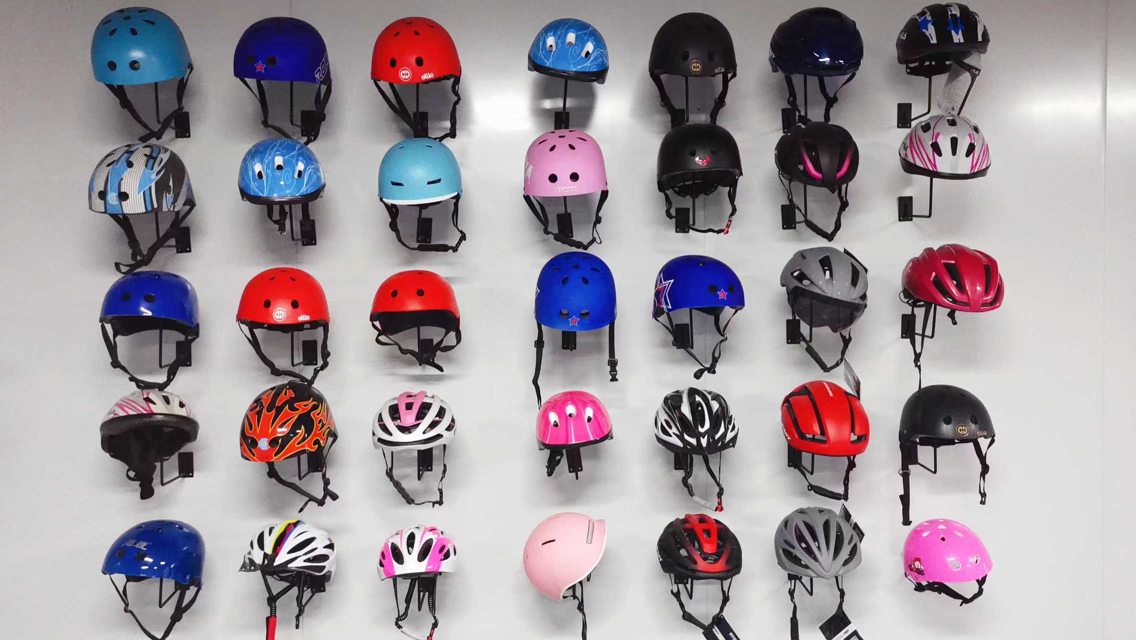 Shenzhen Youthsmile Sporting Goods Co., Ltd. Skating Helmets