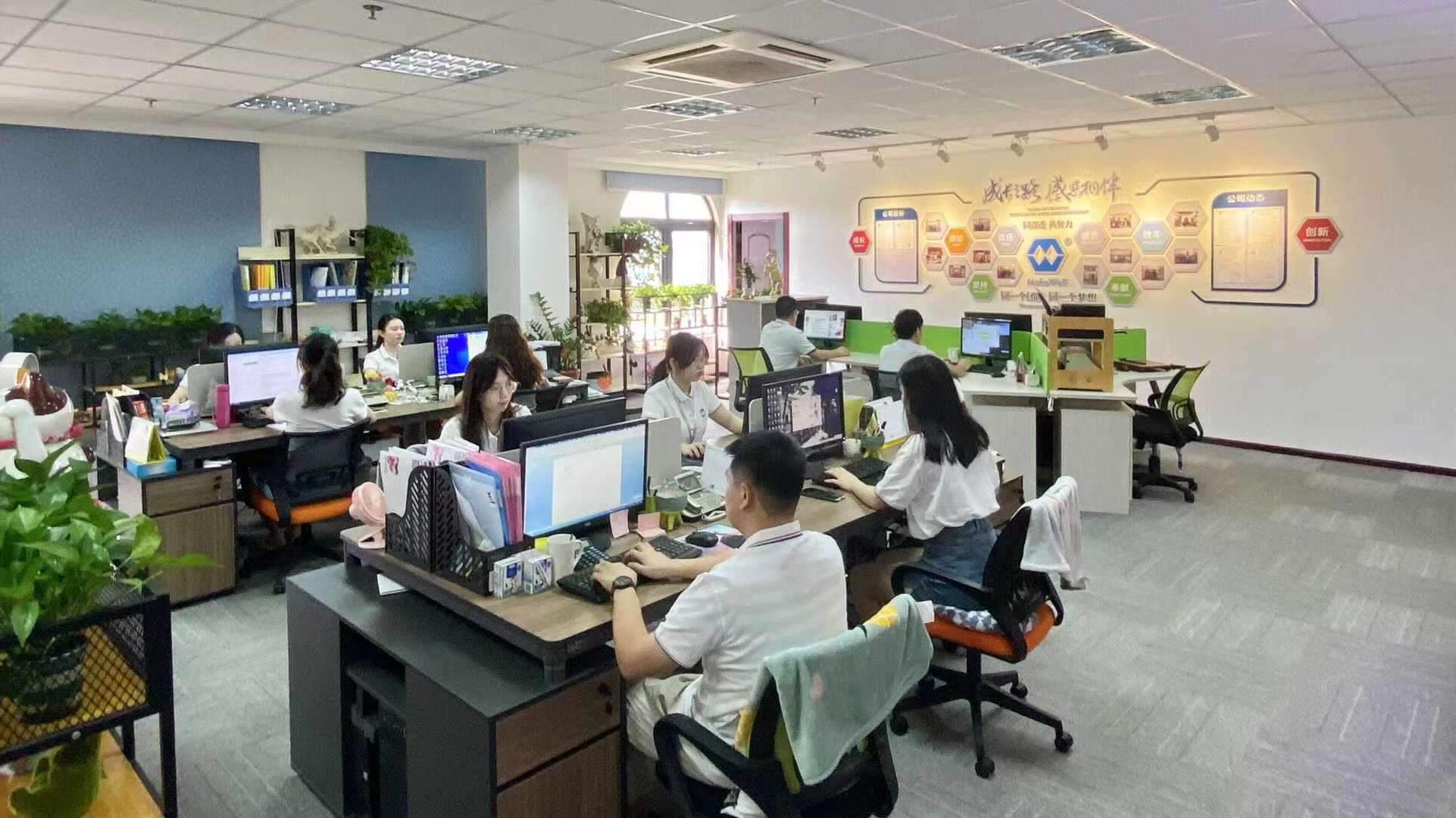 Xiamen Makewell Import & Export Co., Ltd. Ceramic Vases