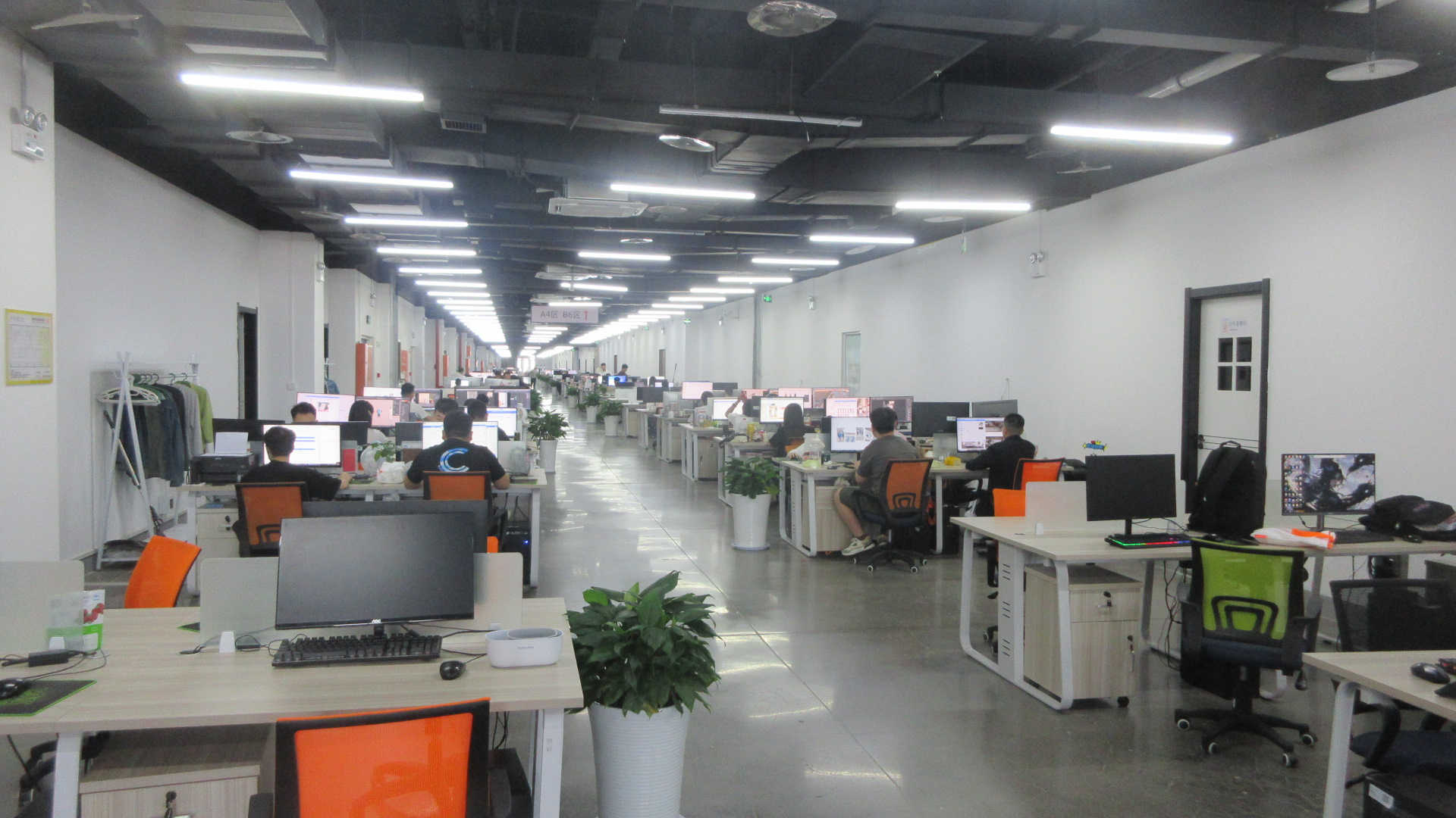 Xi'an Yun Jia Tian Hai Trade Co., Ltd. Cleaning Products