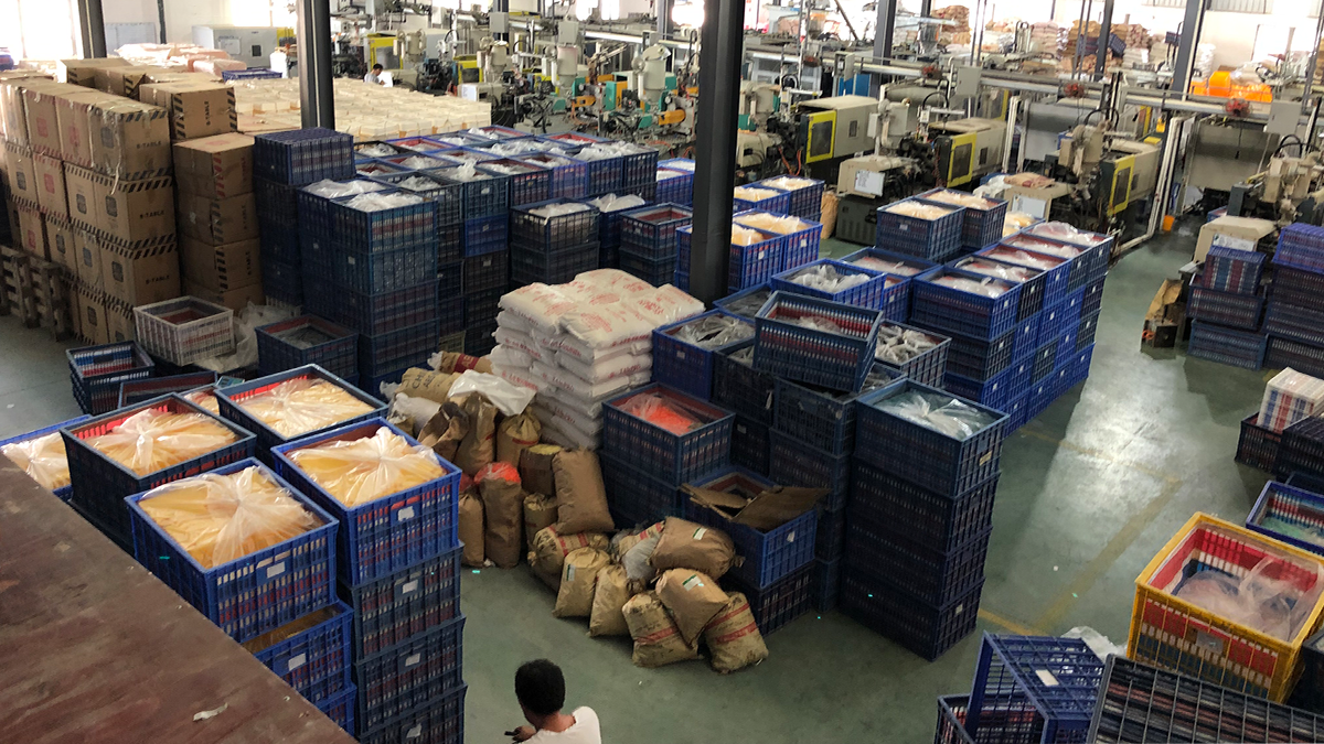 Shantou Yinbu Toys Trading Co., Ltd. RC toys