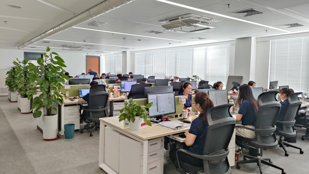 Shijiazhuang Changhong Building Decoration Engineering Co., Ltd. Display Counters