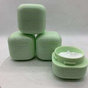LERMO OEM Face Moisturizer Skin Tightening Brightening Day Night Cream Moisturizing & Brightening Cream