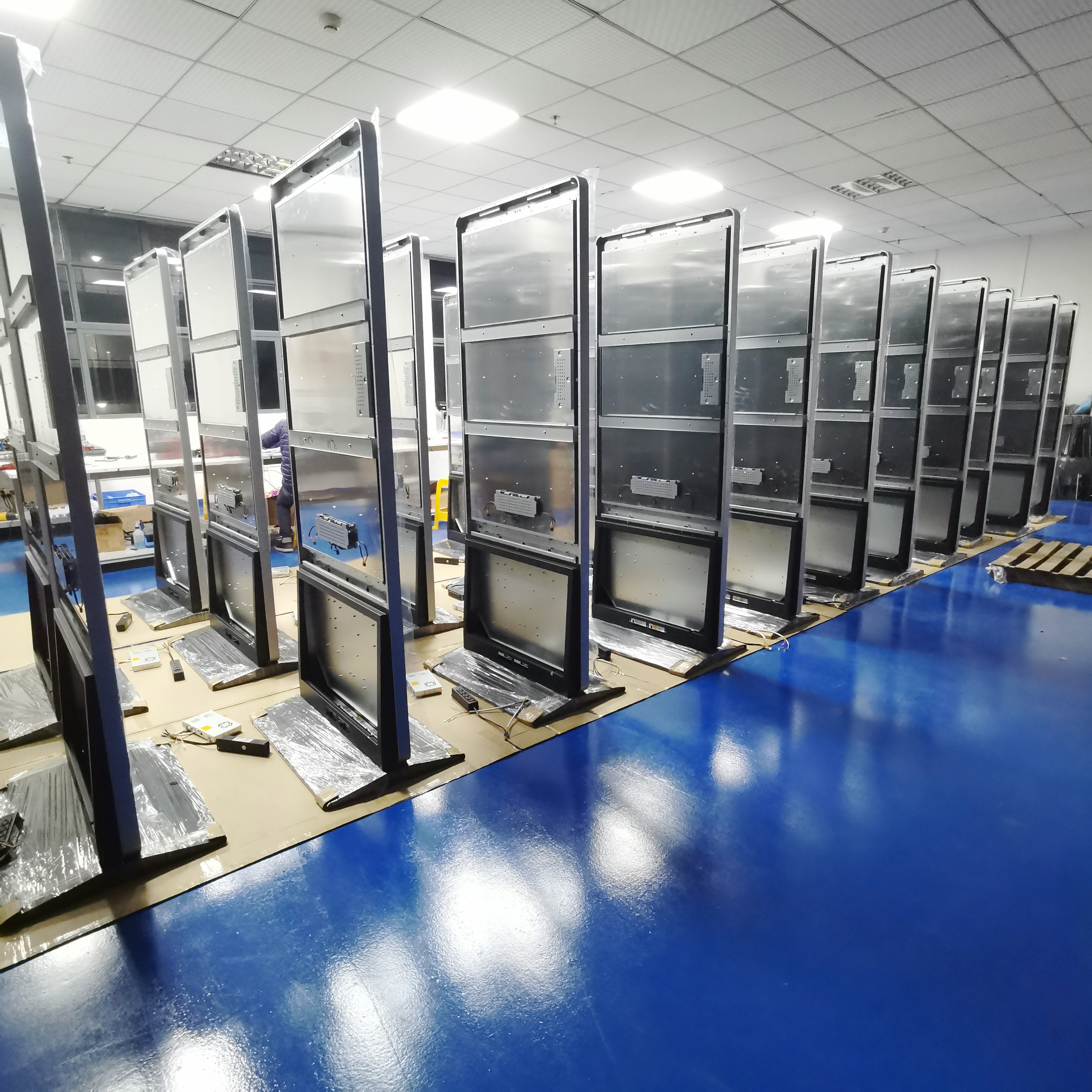 Shenzhen Outdoor Special Display Equipment Co., Ltd. factory image 2