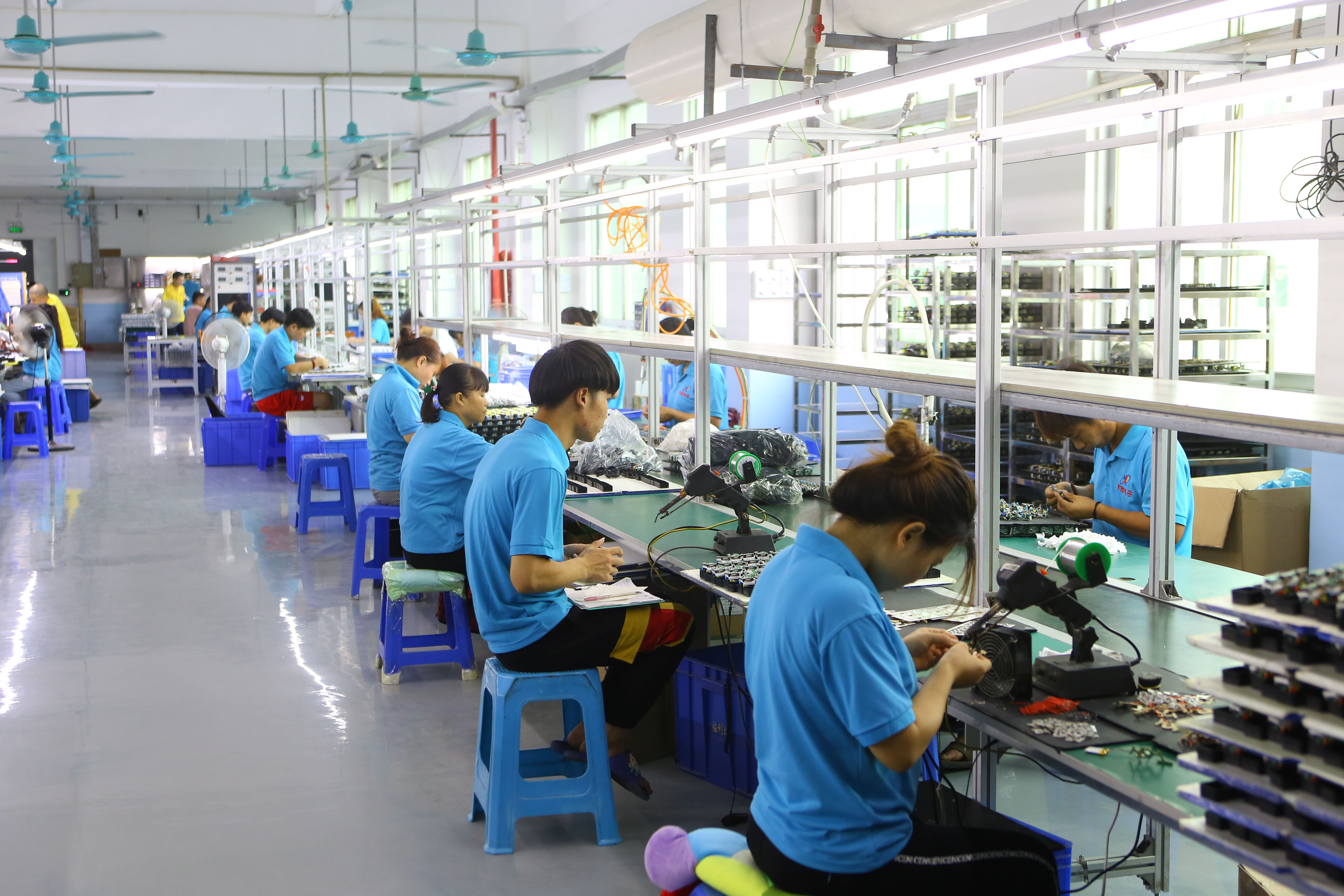 Dongguan Jingxiao Electronics Co., Ltd. PD charger