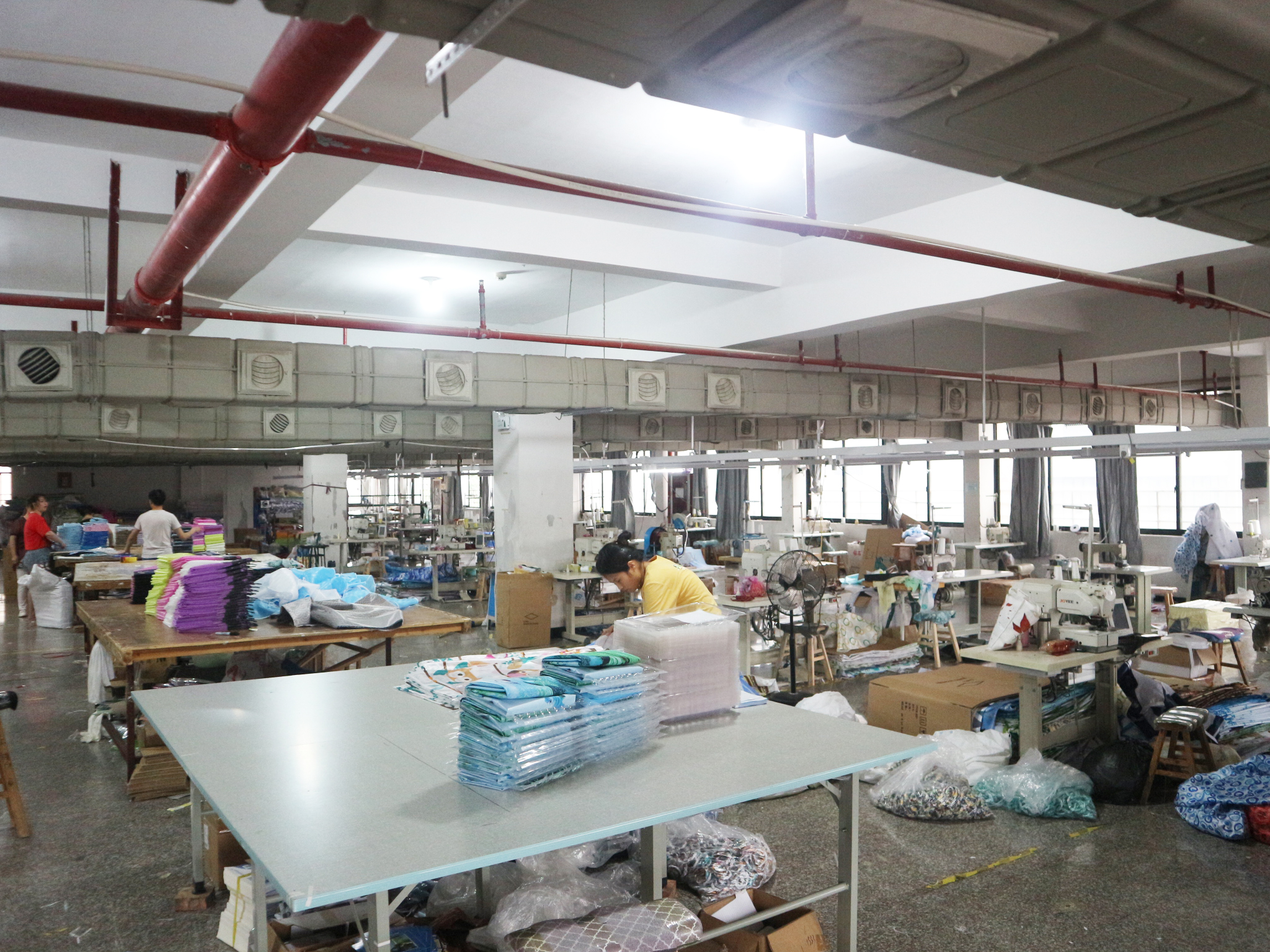 Dongyang Jia Guan Commodity Co., Ltd. Table Cloth