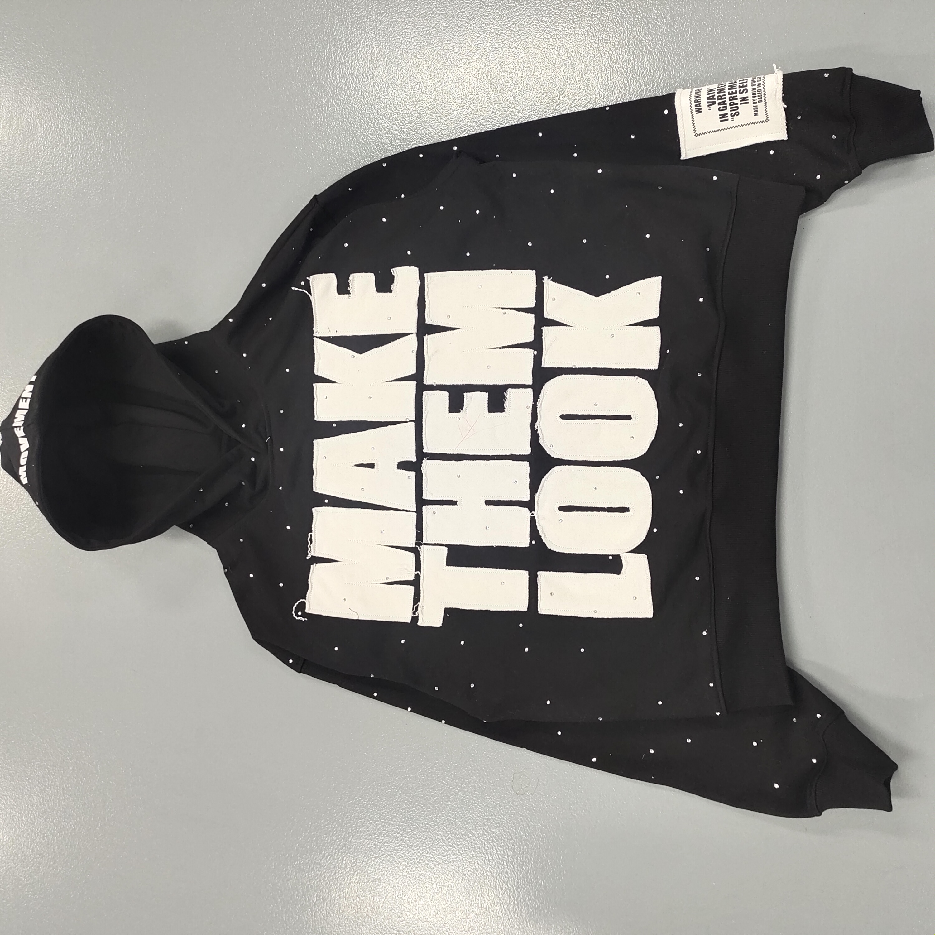 Dongguan Humen Xinhongxing Electrical Appliance Firm Custom Mens Rhinestone Hoodie Cut And Sew Hoodie Acid Wash Oversize Pullover Applique Patchwork Boxy Fit Men Distressed Hoodie