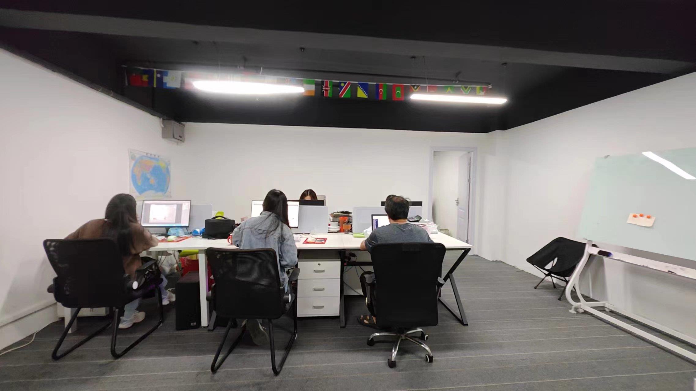 Guangzhou Yuankuo Artware Co., Ltd. factory image 2