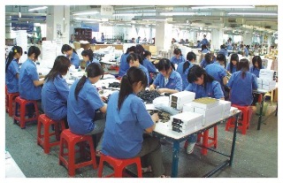 Cangnan Daylight-Walker Craft & Gift Manufacture Co., Ltd. Plastic Keychains