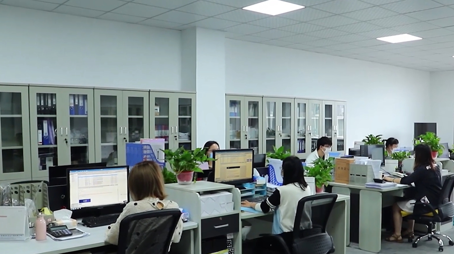 Ningbo Haishu Garron Houseware Co., Ltd. Salt and Pepper Mills
