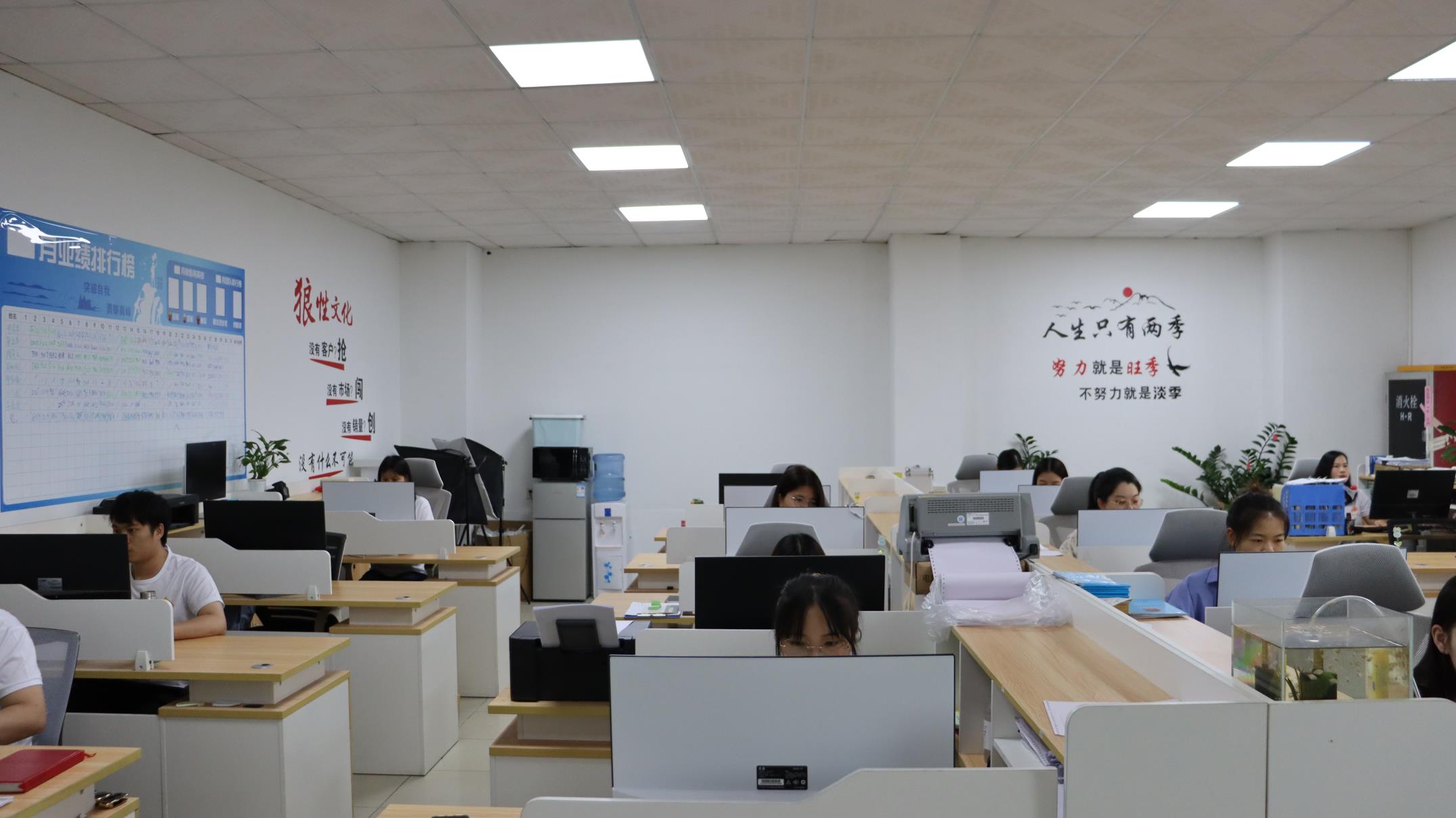 Guangzhou Duomi Plastic Products Co., Ltd. factory image 3