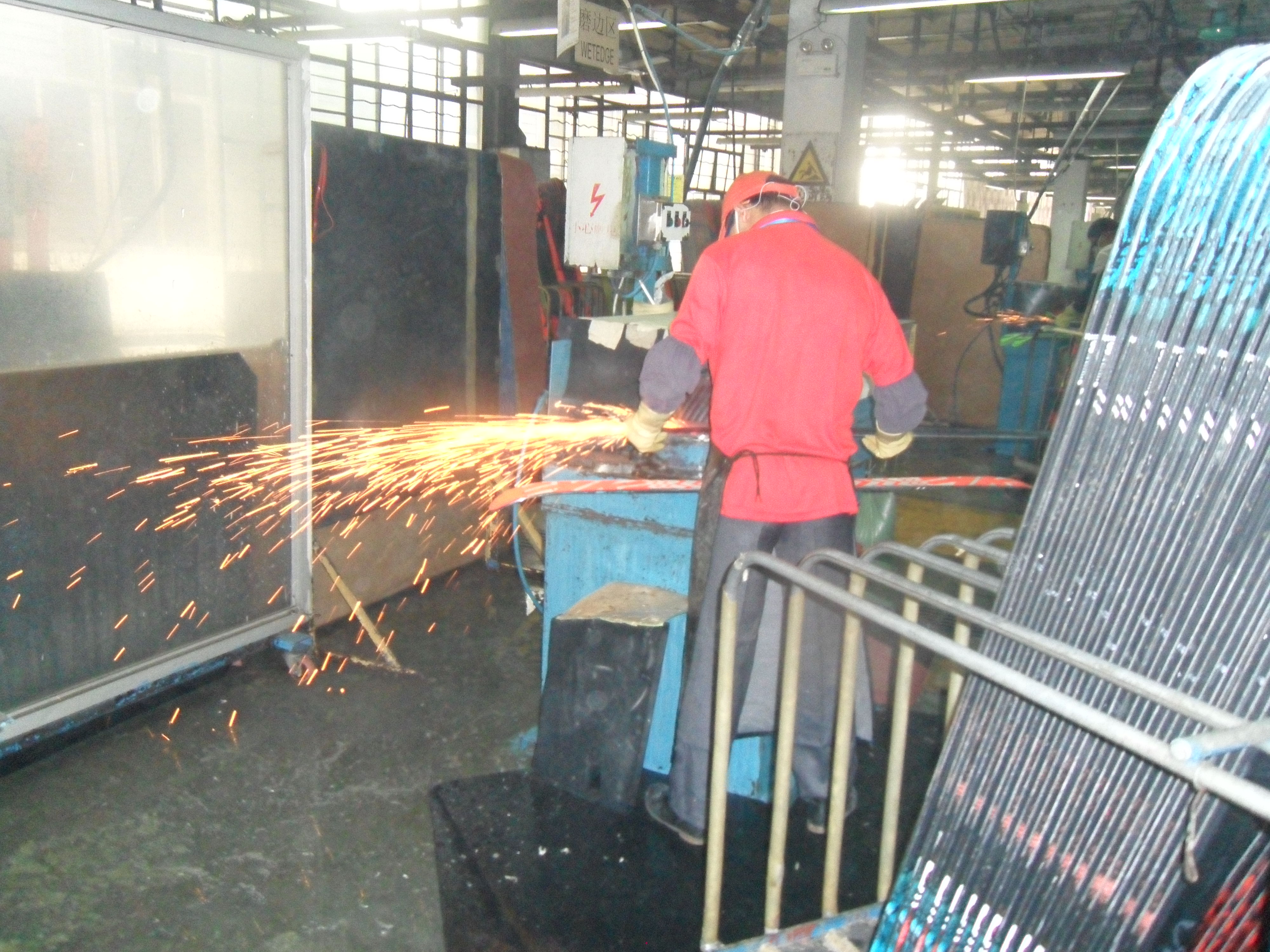 Weihai Xiang Peng Import And Export Co., Ltd. cross-country skis
