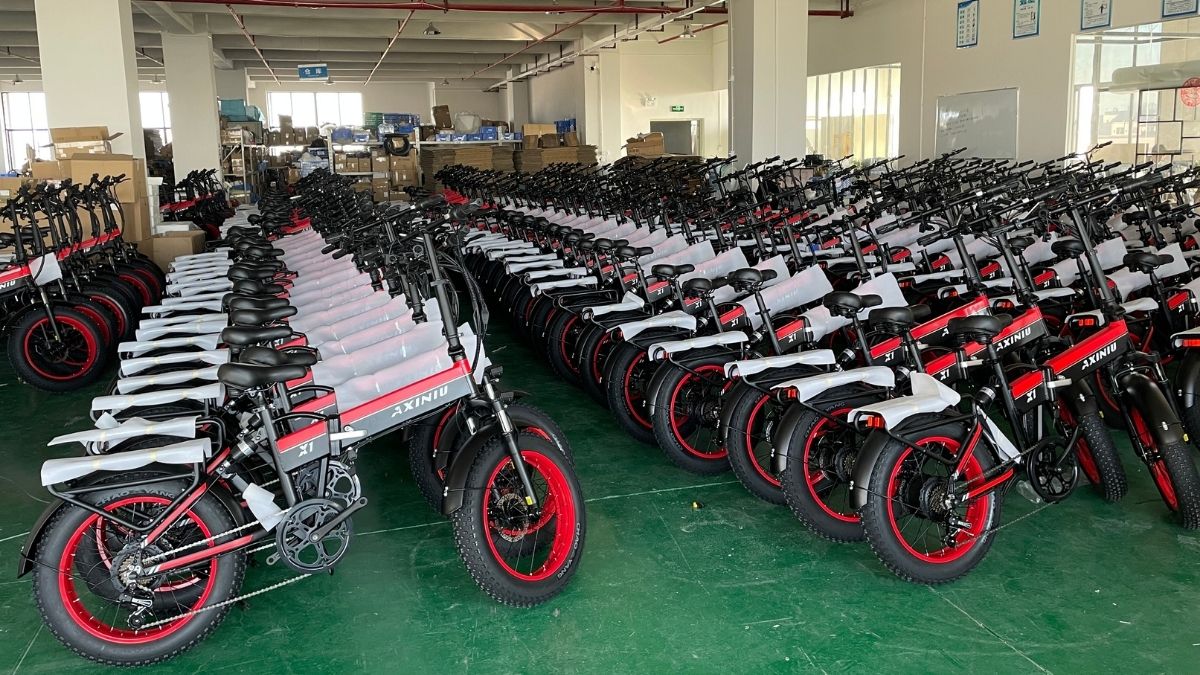 Shenzhen Chanson Intelligent Technology Co., Ltd. Folding Electric Scooters