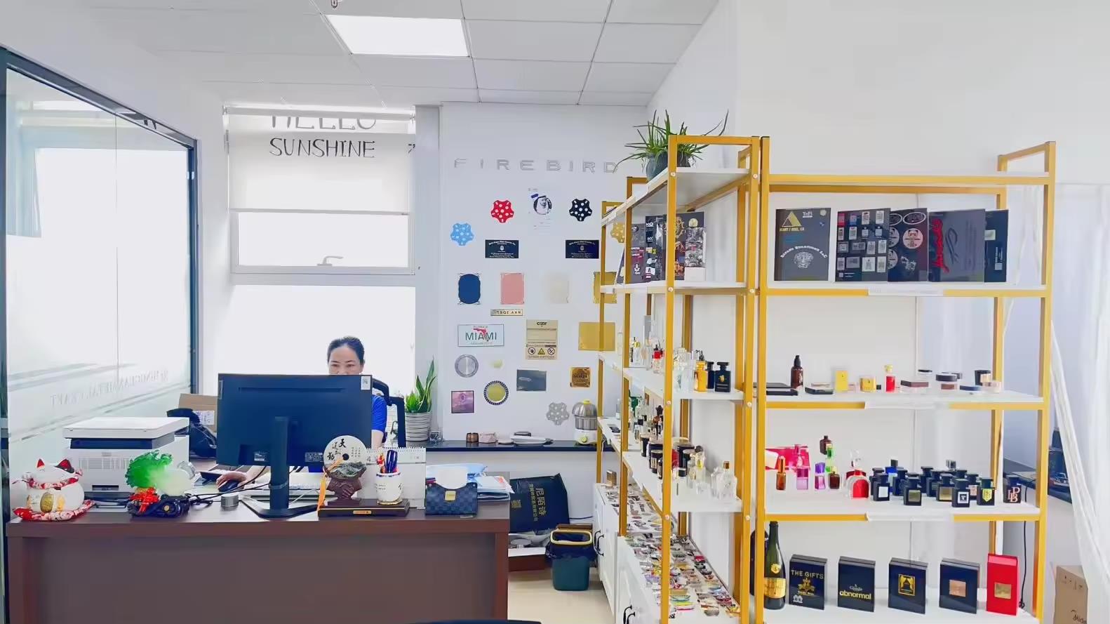 Mingguan (Foshan) Label Sticker Manufacture Co., Ltd. Metal Sticker