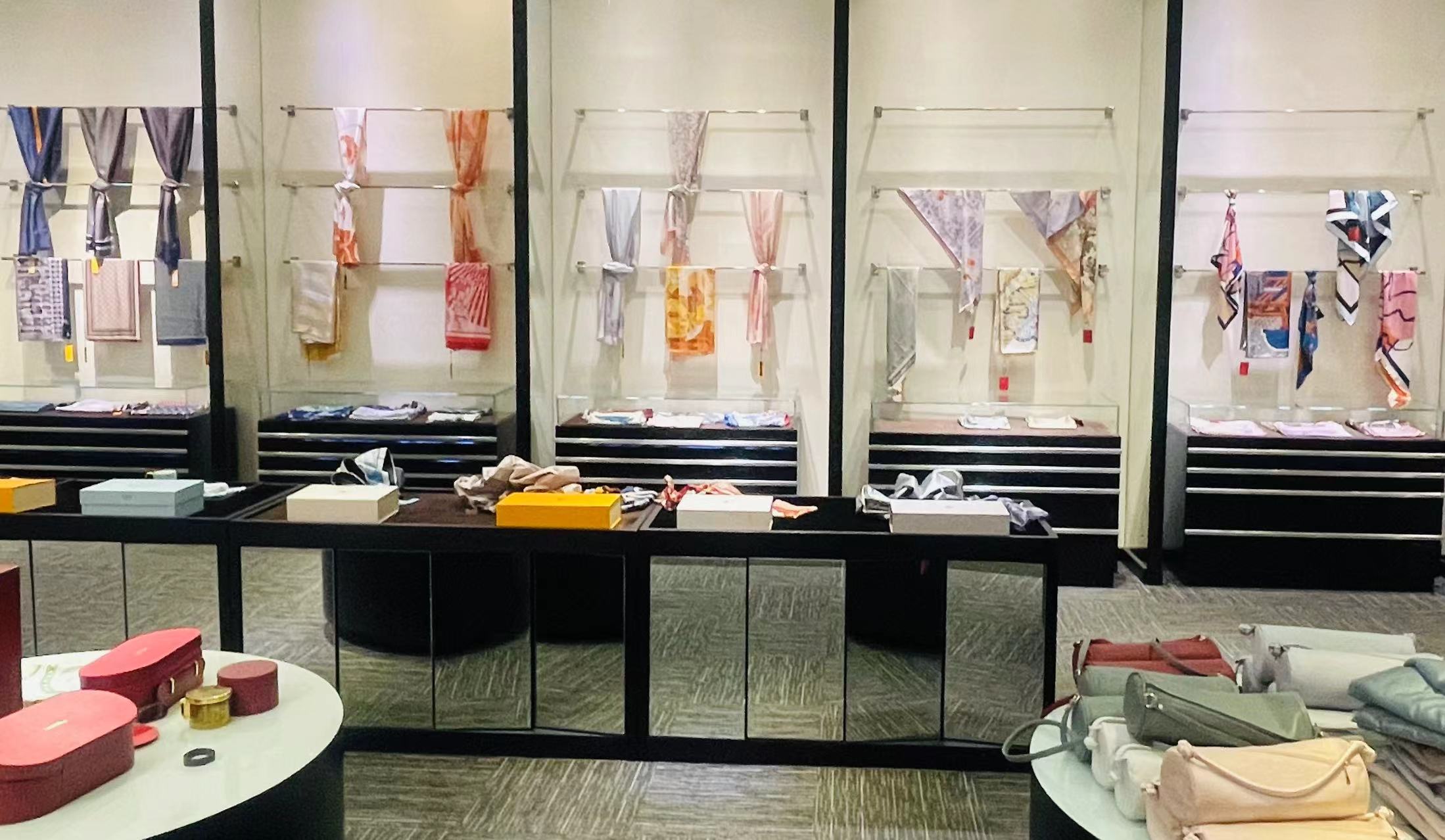 Shanghai Banhai Culture And Art Studio Silk Scarves