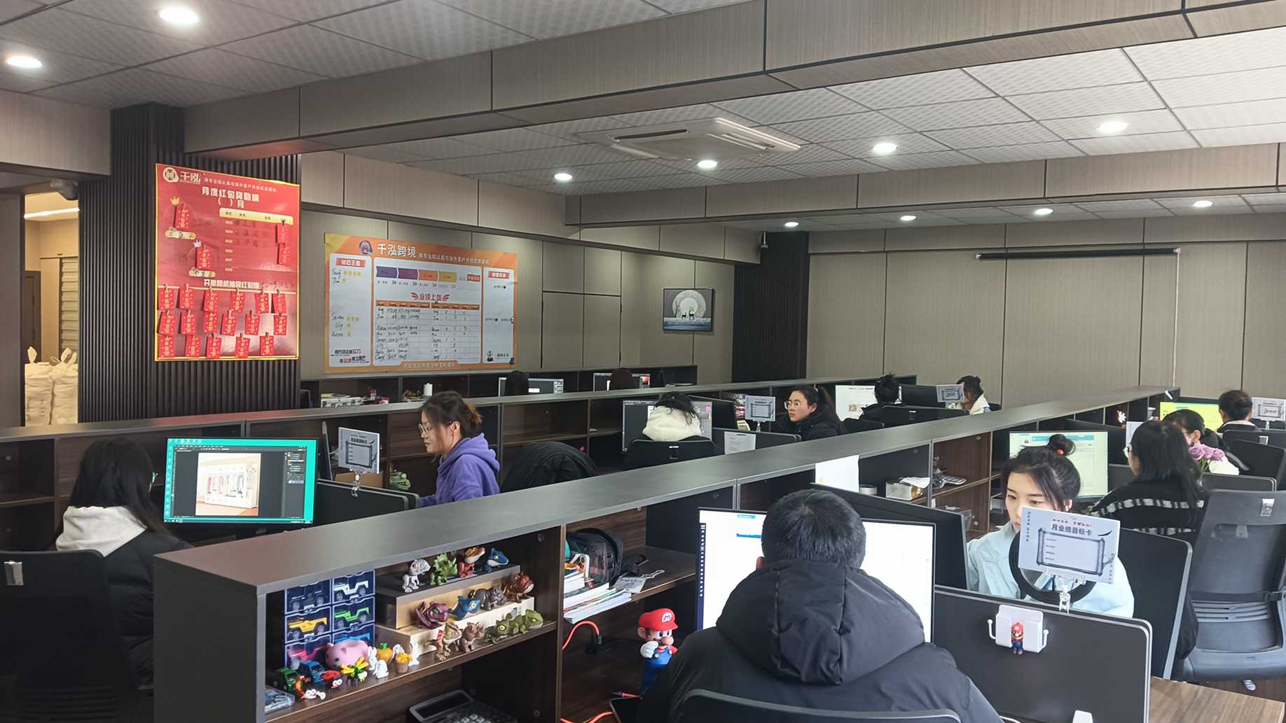 Hangzhou Qianhong Culture Media Co., Ltd. Yiwu Branch Pet Cages