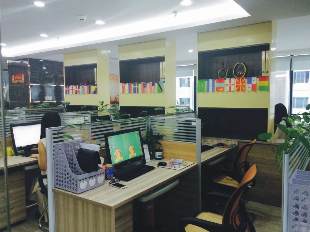 Dongguan Yongtai Anti-Counterfeiting Manufacturing Co., Ltd. factory image 3
