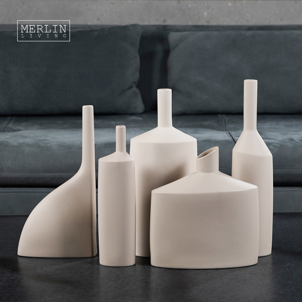 Shenzhen Merlin Living Decorated Word Co., Ltd. Merlin Living nordic porcelain modern vase matte flower luxury ceramic accessories home decoration with decor de vases