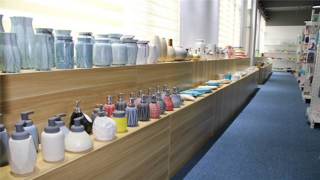 Ningbo Ok Homeware Imp & Exp Co., Ltd. Broom and Dustpan Set