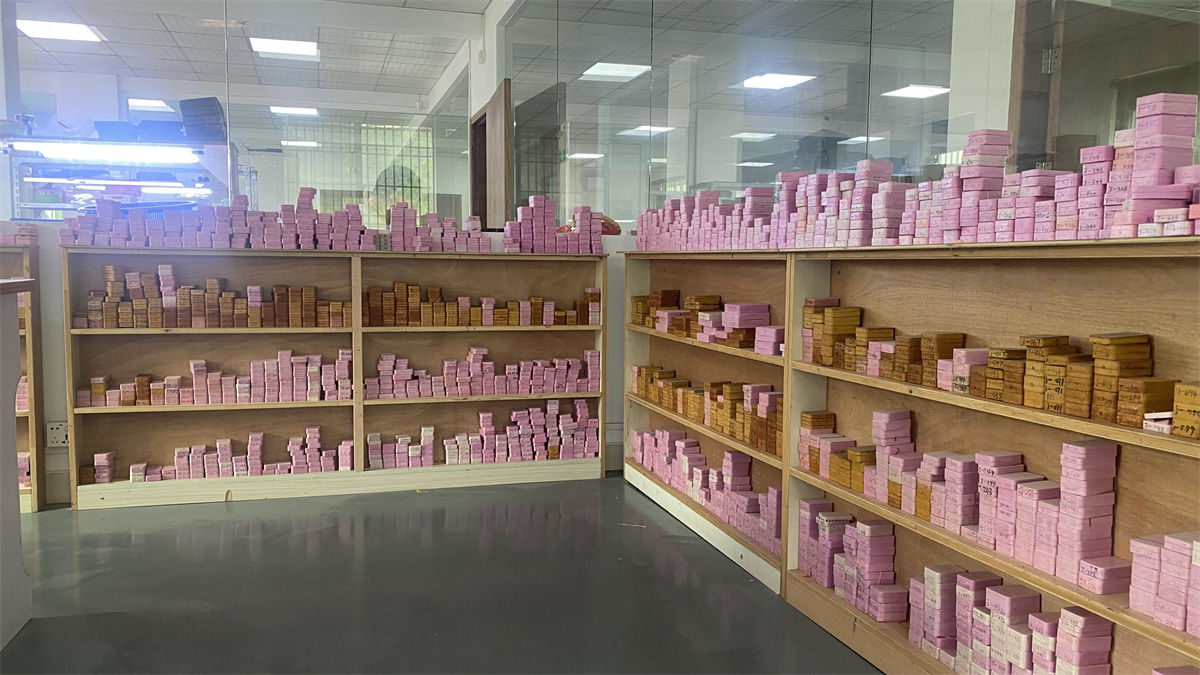 Yiwu Yunji Trading Co., Ltd. BOPP custom tape