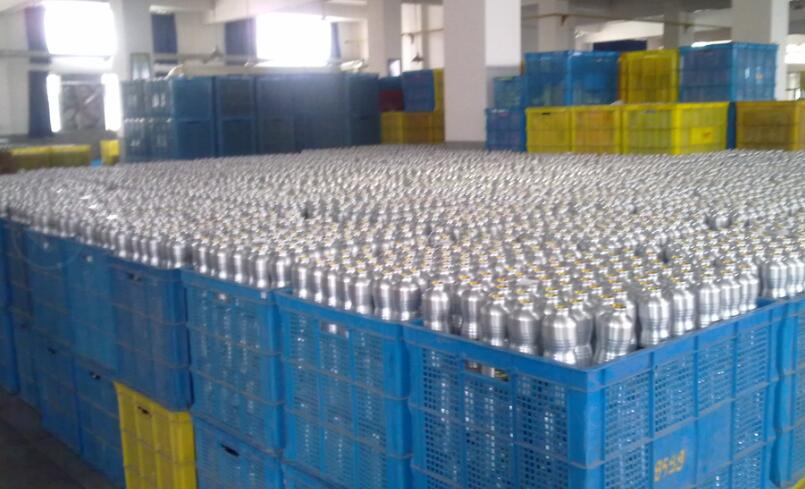 Guangzhou Lulutong Metal Co., Ltd. stainless steel water bottle