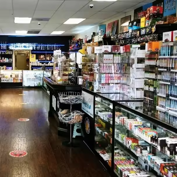 Jincheng Xigu Trading Co., Ltd. Smoke Shop Supplier Vapers Lighter Accessories Box Electronic USB Puffs Lighters