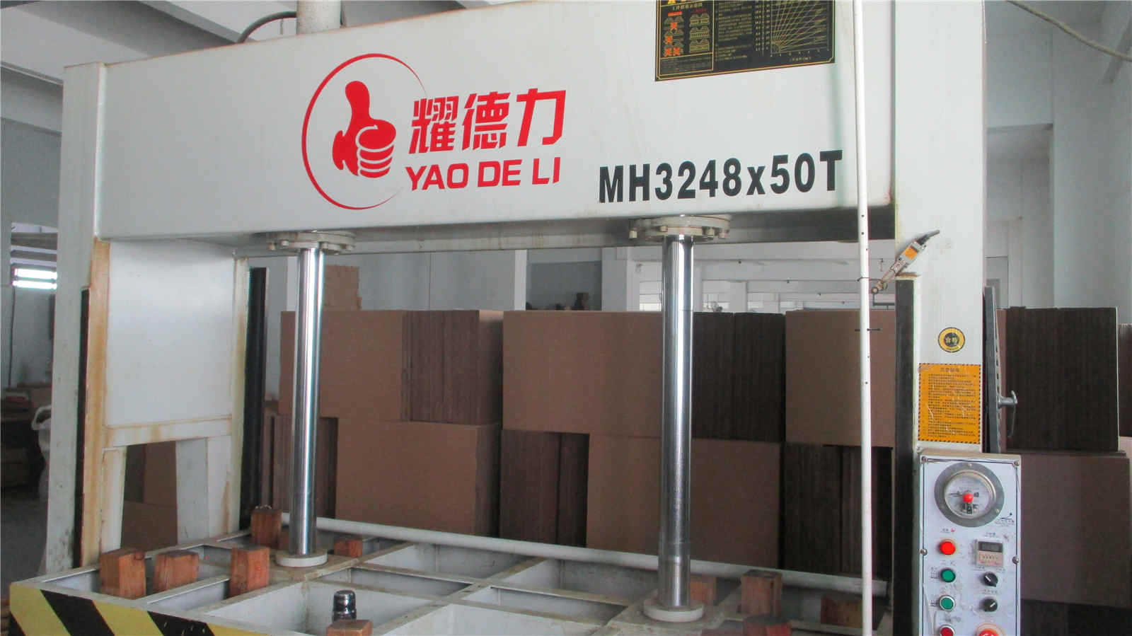 Dongguan Mingjian Industrial Co., Ltd. Cat Scratcher