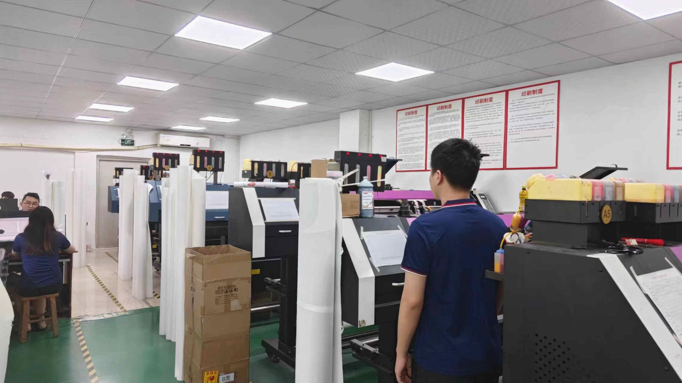 Rise Apparel (shenzhen) Co., Ltd. factory image 2