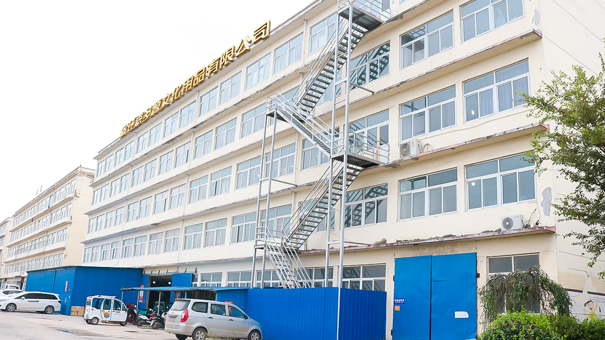 Suqian Jiade Painting Materials Co., Ltd. Wooden Easels