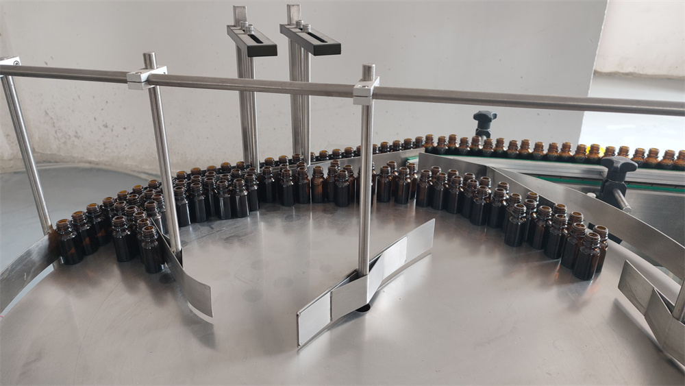 Jiangxi Senhai Natural Plant Oil Co., Ltd. Tea Tree Oil