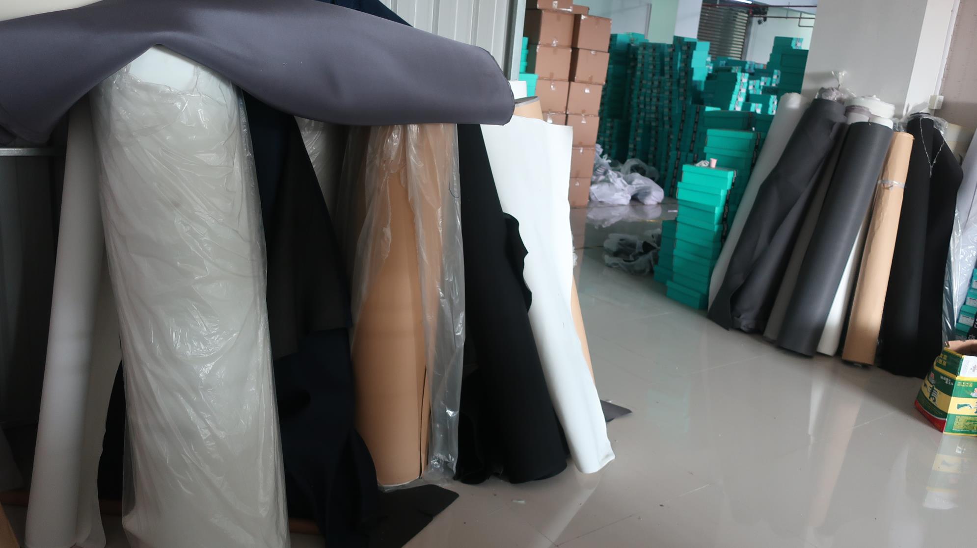 Quanzhou Kangcai Shoe Co., Ltd. Walking Shoes