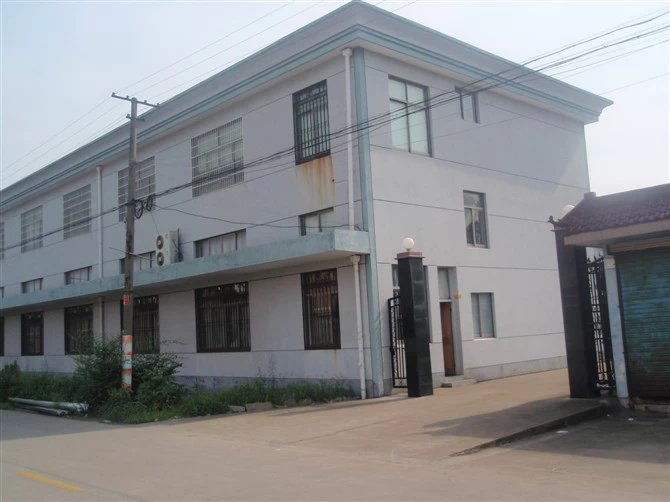 Ningbo L&J Mould Co., Ltd. Plastic injection parts