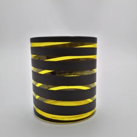 Linlang Wholesale black with yellow colored New Product Fancy Colorful Diamond Cut Lidded Glass Candle Jar handle Glass Jar