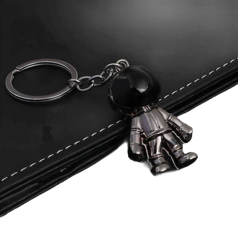 Yiwu Shangcheng Crafts Co., Ltd. Custom Promotional Keychains Luxury Heart Metal For Women Zinc Alloy With Flower Pendant Mace Keychain Self-Defense Pepper Spray