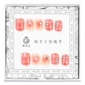 High Quality Design Art Press On Nails Short Fake Nails Artificial Fingernails Press On Nails For Women