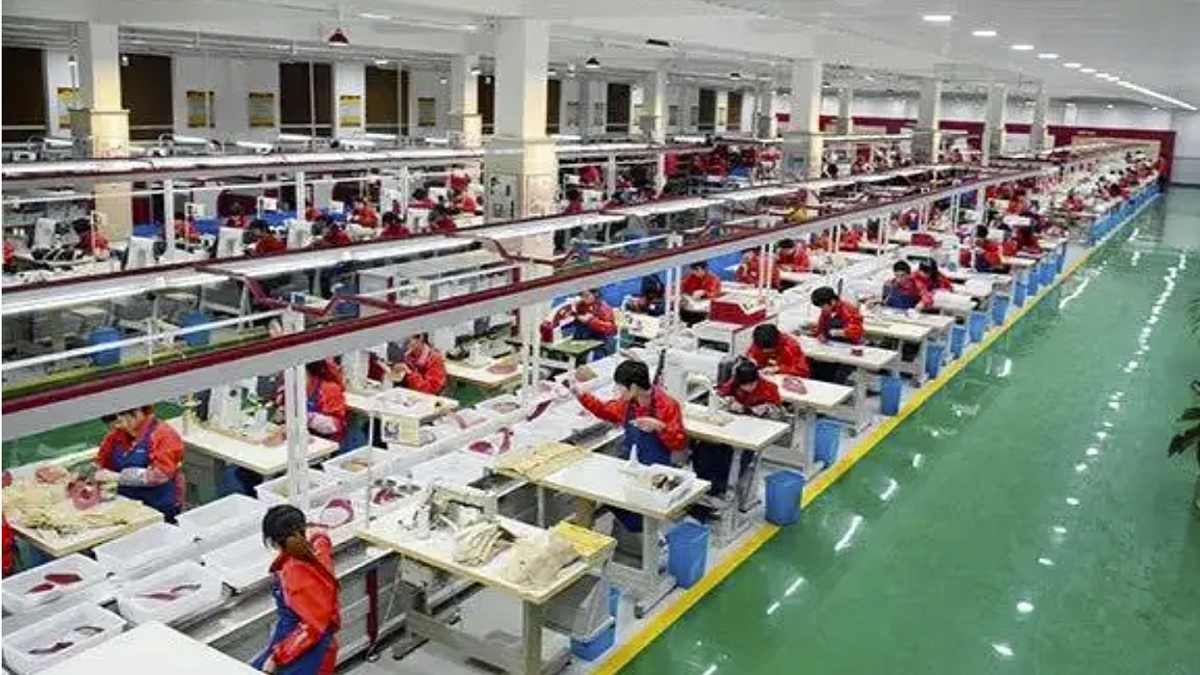 Hangzhou Yingqiaosi Technology Co., Ltd. sport shoes