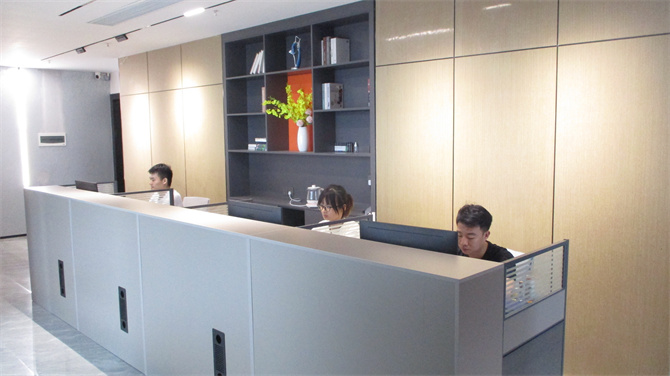 Ji'an Qingyuan Wenyuan Spices Co., Ltd. Plant Essential Oils