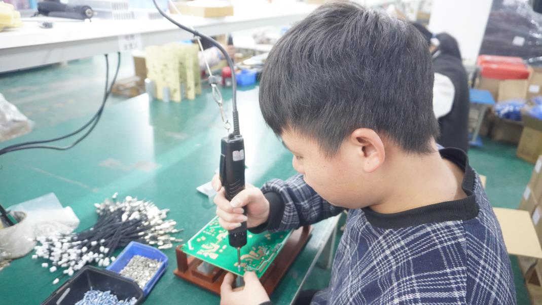Sunboost Technology Co., Ltd. Off Grid Solar Inverter