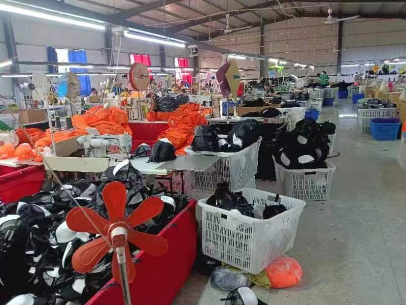 Weihai Huibao Outdoor Products Co., Ltd. hats