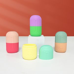 Reusable Skincare Tool Skin Cooling Contouring Face Ice Globes Cube Silicone Ice Roller for Face Cooling Mold